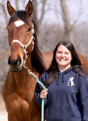 Mairi Matthews : Instructor & Farm Hand